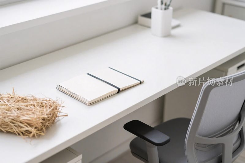 简约办公桌面布置