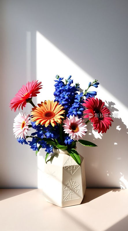 阳光下的多彩花艺