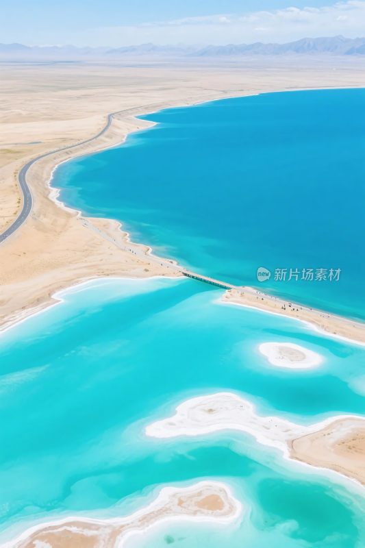 高原湖景风光图