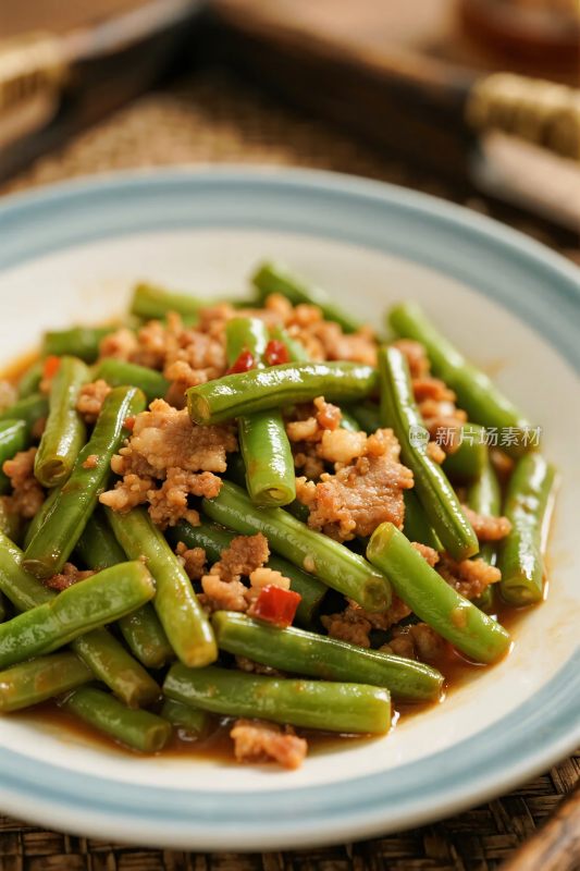 中式豆角炒菜美食