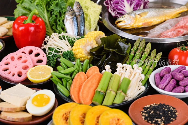 新鲜丰富的食材集合图