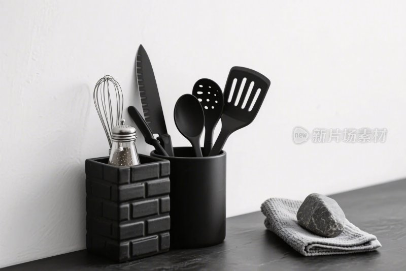 厨房餐具摆放图