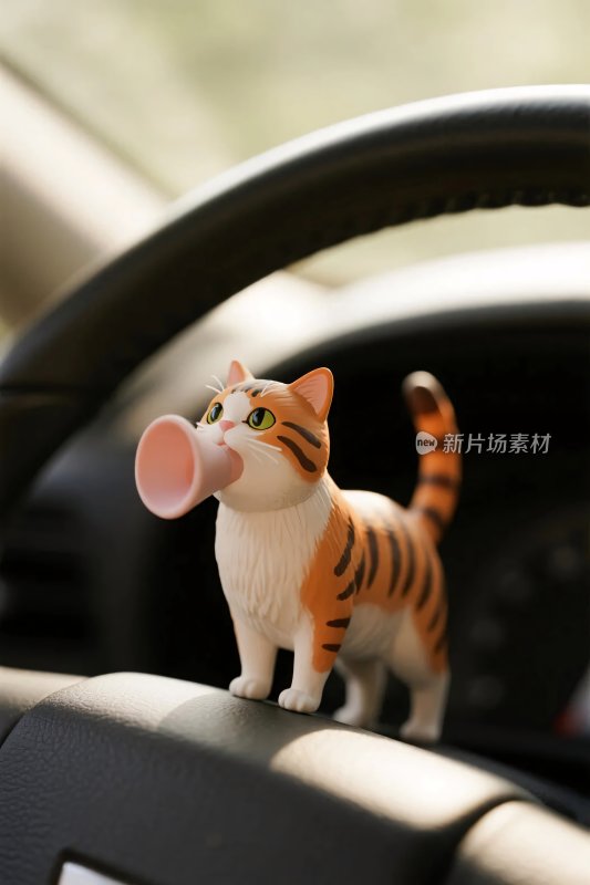 卡通猫咪汽车摆件