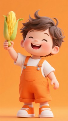 手持玉米的可爱小男孩
