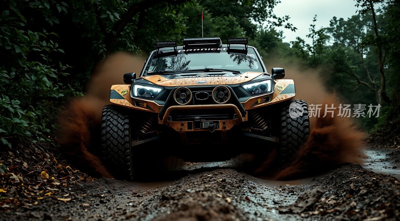 越野狂飙橙黑战车驰骋泥泞之路