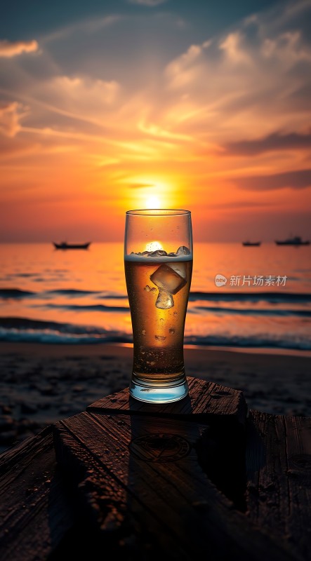 日落海滩啤酒时光