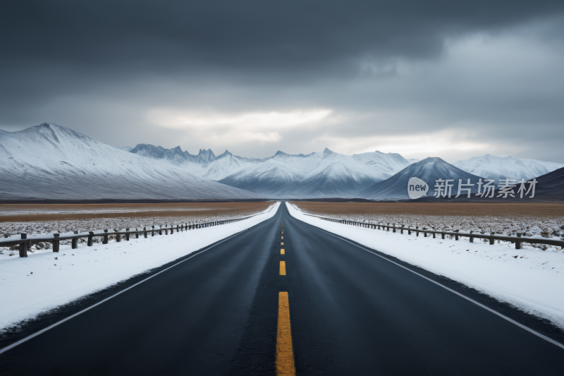 雪和山的道路风光风景图片