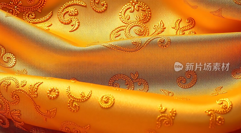 金色花纹布料展示