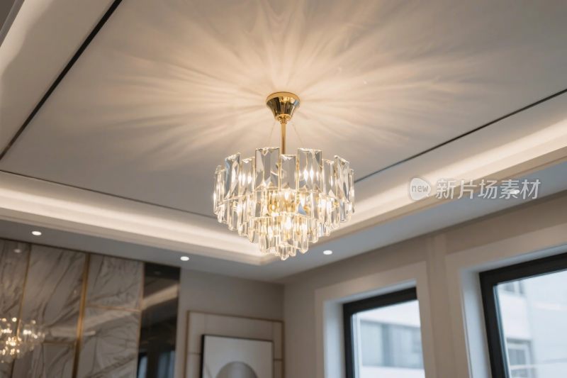 室内水晶吊灯装饰