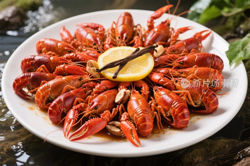 美食小龙虾拼盘