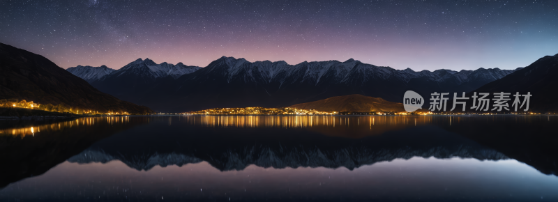 夜晚山倒映在湖水中高清风景横幅图片