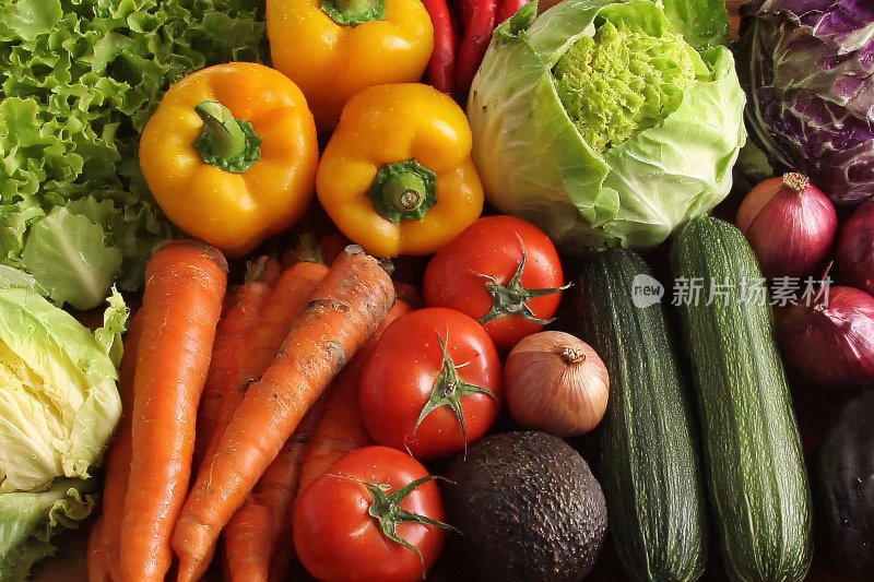 多种新鲜蔬菜的集合