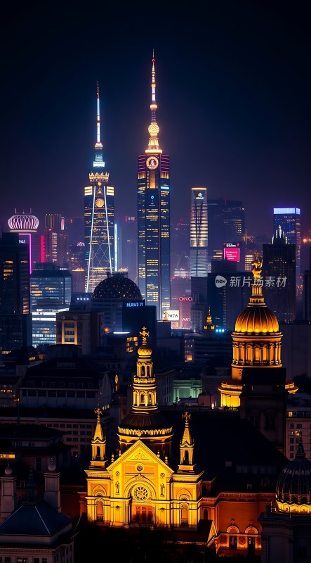 上海夜景黄浦江畔灯火辉煌摩天大楼与教堂交相辉映