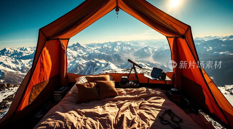 高山帐篷卧室壮丽雪山景观尽收眼底