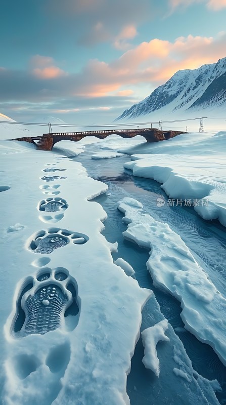 雪地足迹通向冰桥