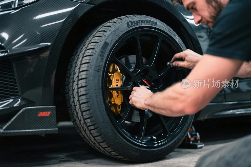 汽车轮胎维修场景