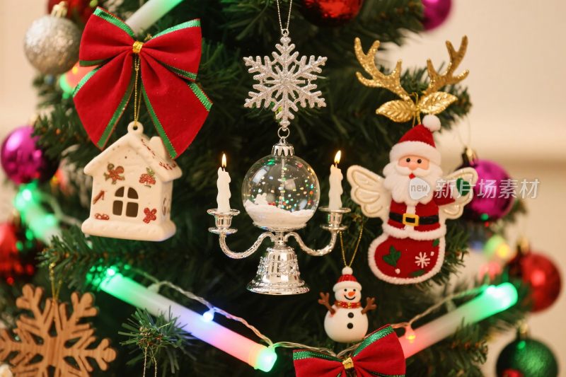 圣诞装饰圣诞树