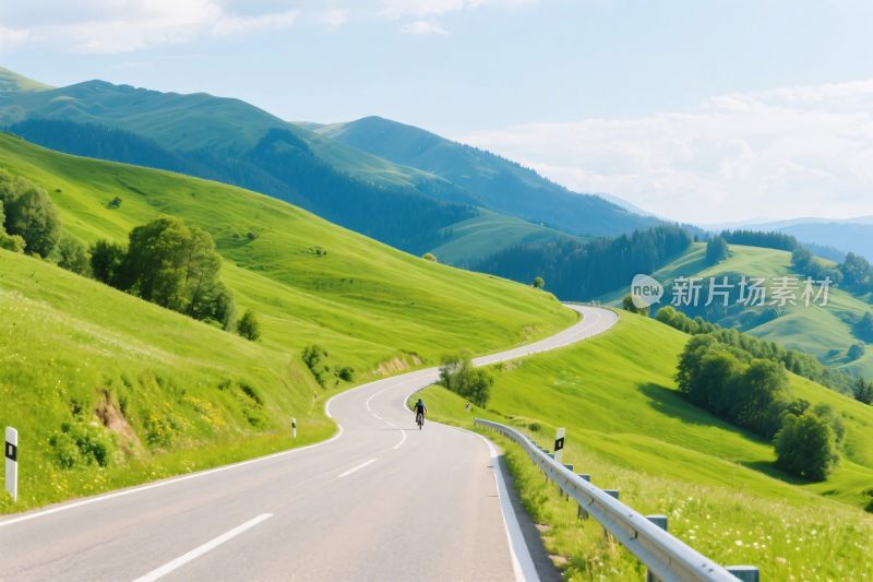 山地公路风景图