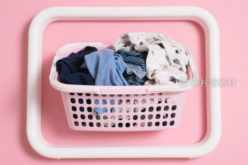 洗衣篮插画