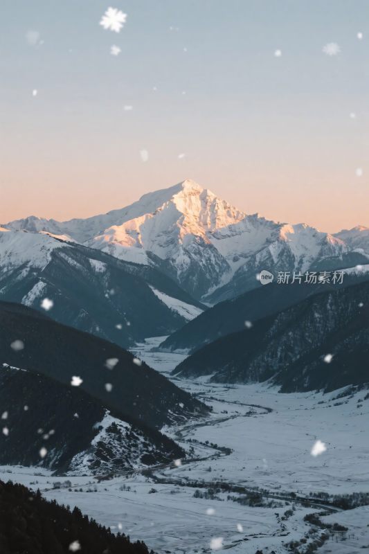 雪山雪景风光图
