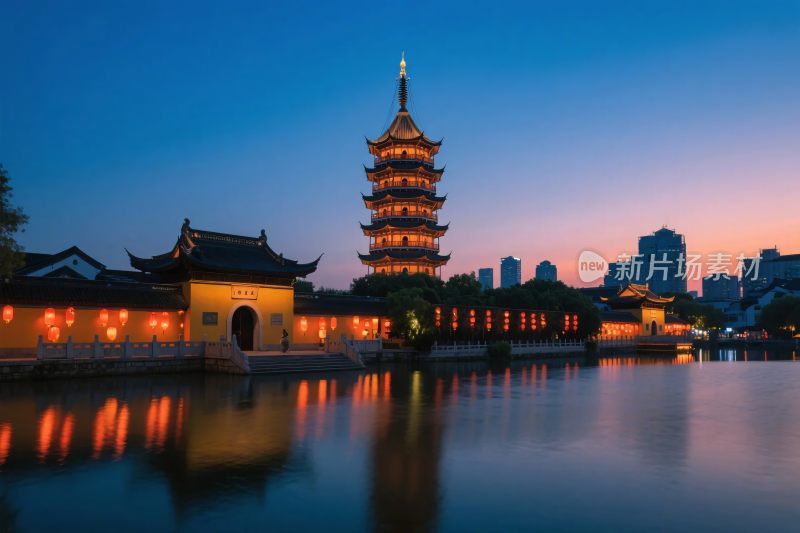 古塔夜景风光图