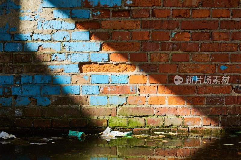 红砖墙光影创意图