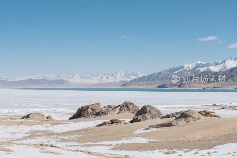 雪山湖泊自然风光