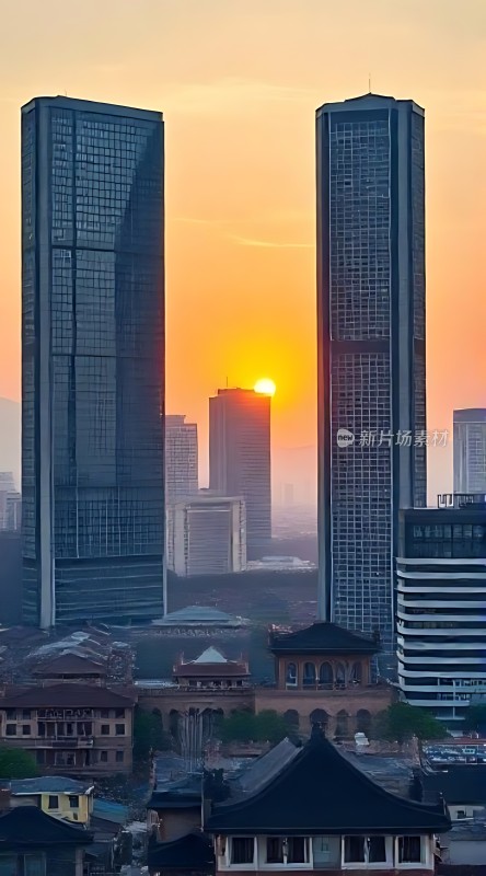 双塔映日古今交融的城市风光
