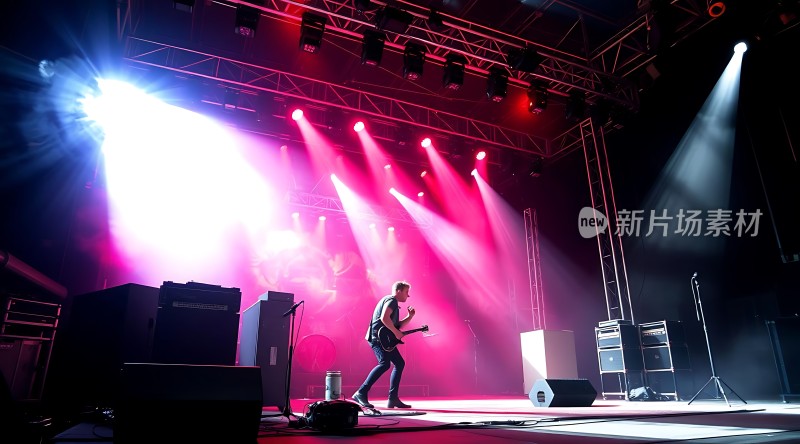 舞台灯光下的摇滚音乐会