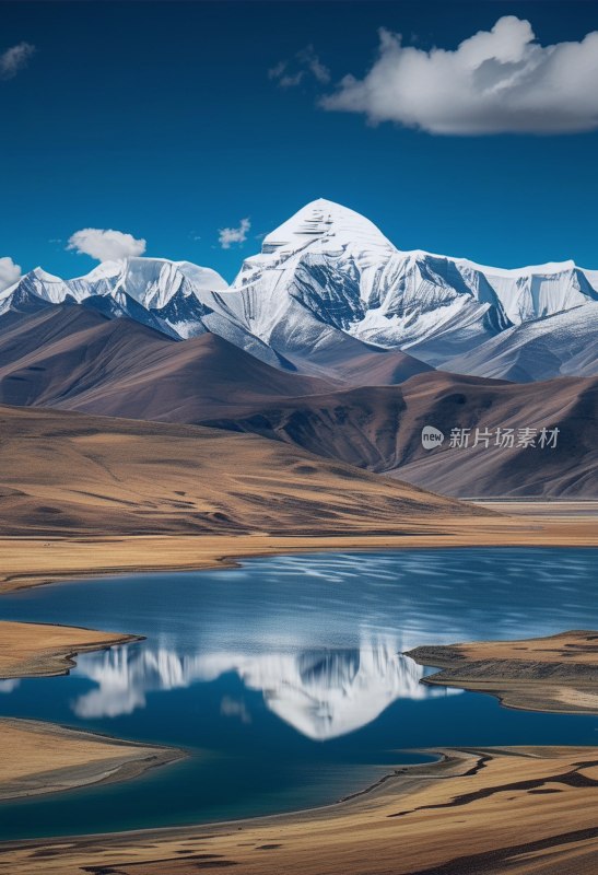 珠峰大本营雪景