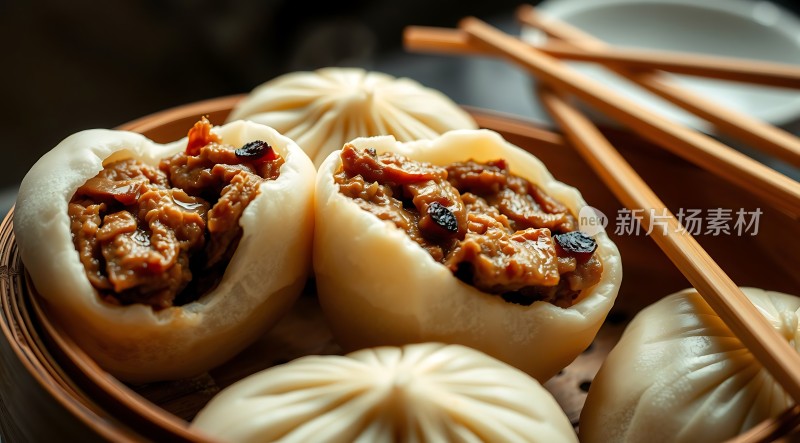 蒸笼里的美味包子