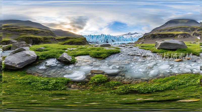 冰蓝冰川映翠谷