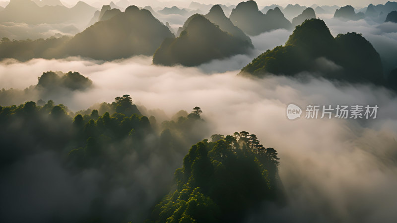 桂林山水照片山峰云海群山云雾缭绕自然风景