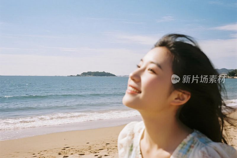 海边少女风光