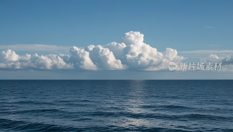 海洋上空一片大云高清图片