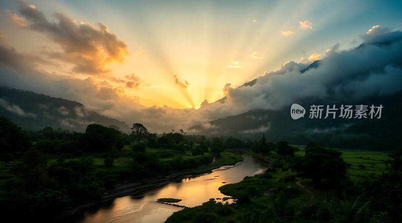 晨曦映照山谷河流