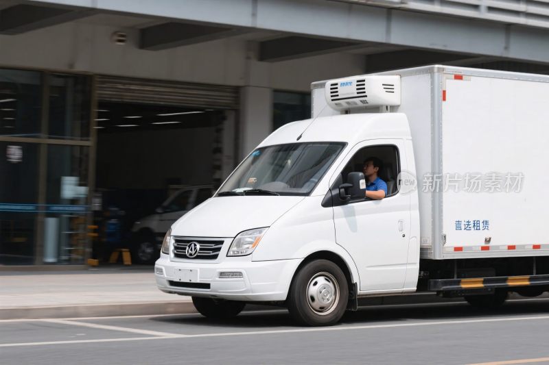厢式货车行驶场景