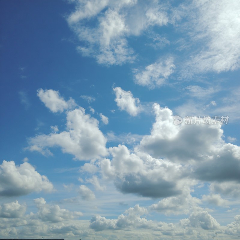 蓝天白云风景图
