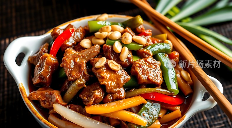 美味花生牛肉炒时蔬