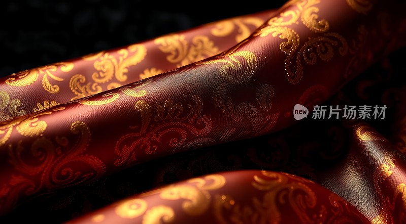 红色金色花纹布料展示