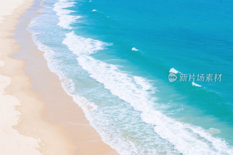 海滩海浪风景图