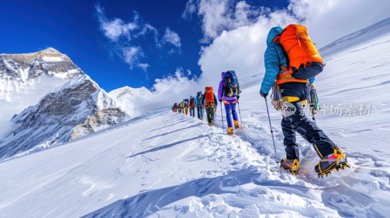 励志团队攀登勇往直前徒步梦想登顶雪山