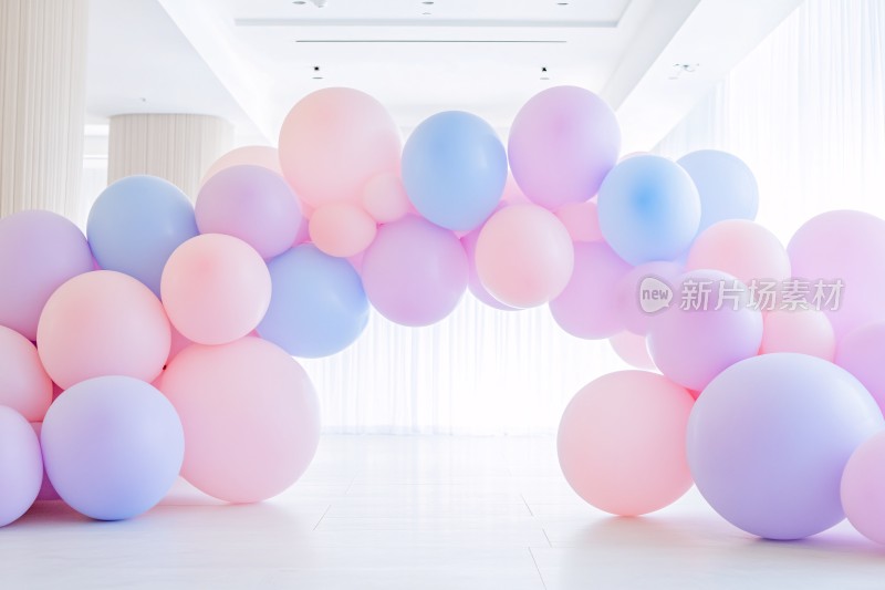 彩色气球拱门装饰场景