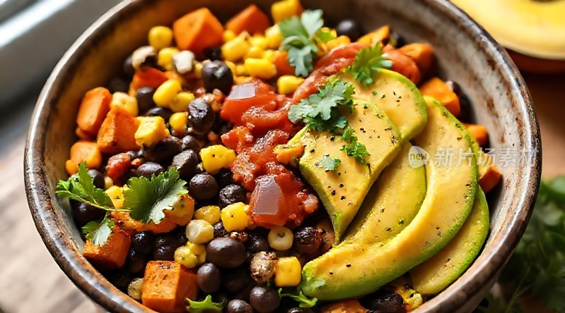 健康美味沙拉色彩缤纷营养均衡