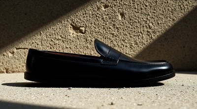 黑色皮鞋时尚简约质感十足! 黑色皮鞋时尚简约质感十足!