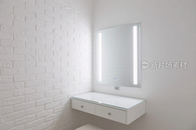 现代简约洗手台镜子