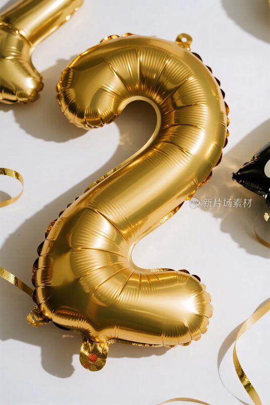 金色数字气球装饰