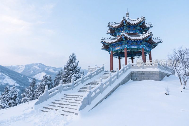 雪景古亭风景图