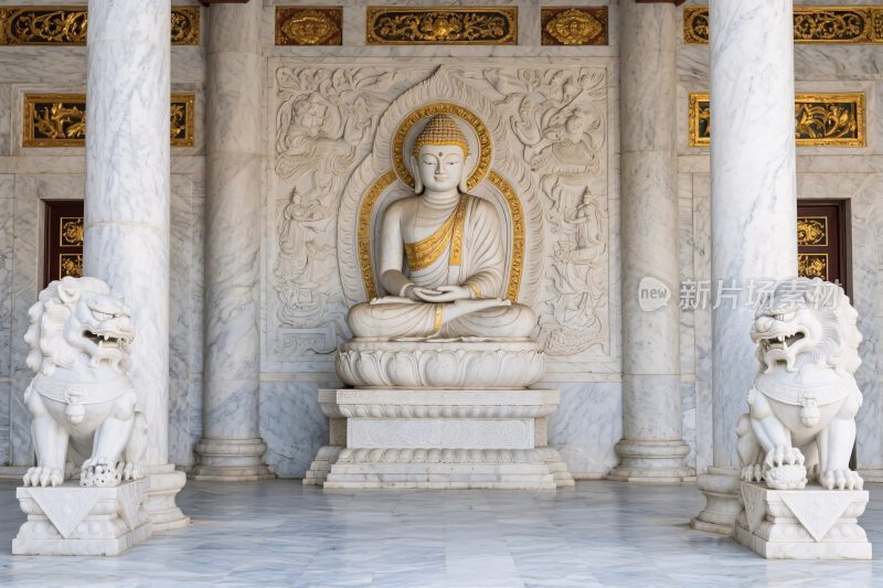 寺庙佛像与石狮子