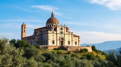 阳光下的宏伟教堂